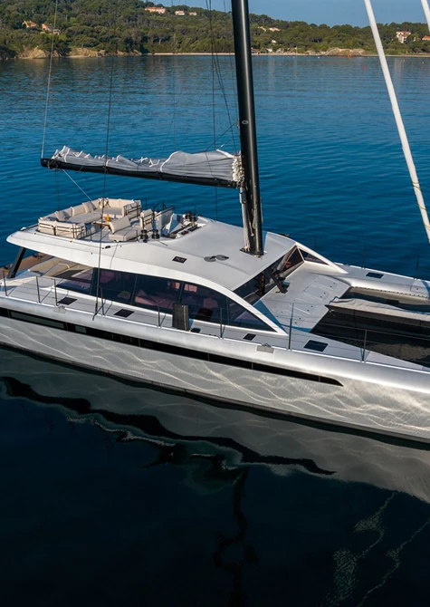 Catamaran Gunboat conçu avec Creo et Windchill