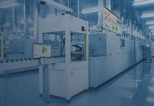 Usine intelligente québécoise avec écrans MES